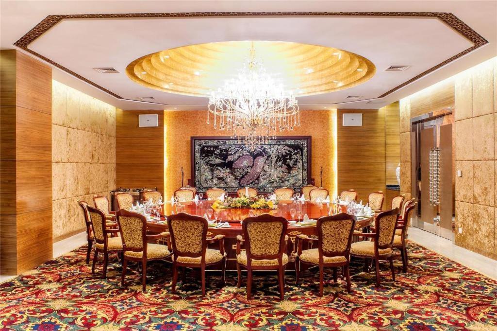 Shenyang Haiyun Jinjiang International Hotel Экстерьер фото