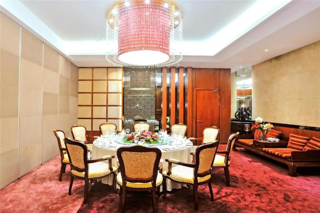 Shenyang Haiyun Jinjiang International Hotel Экстерьер фото